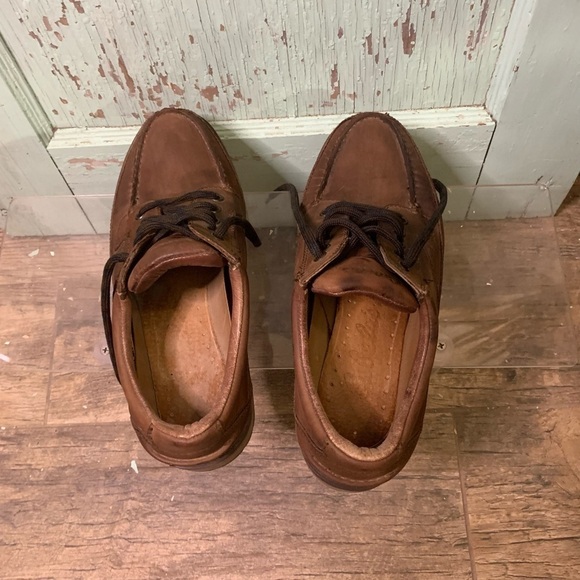 Men’s Cabela’s brown leather lace up shoes - Picture 2 of 6